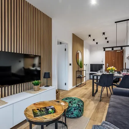 Park D9 Apartment